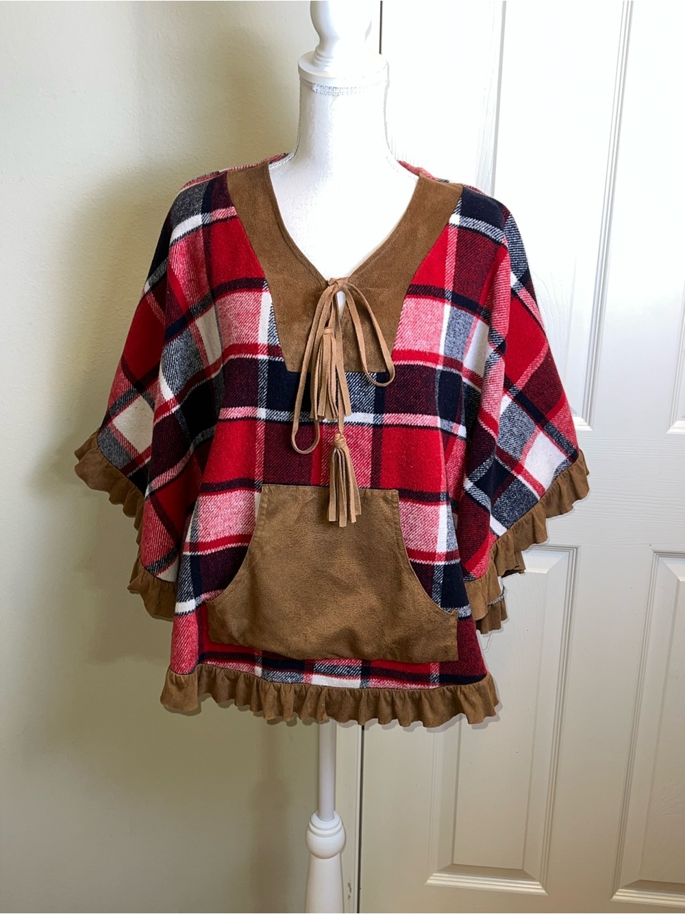 JUDITH MARCH Oversized Plaid Poncho With Faux Suede Trim